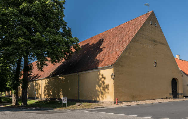 Kulturdagsvandring 2 - ’Bygningerne og området omkring Hirschholm Slot’